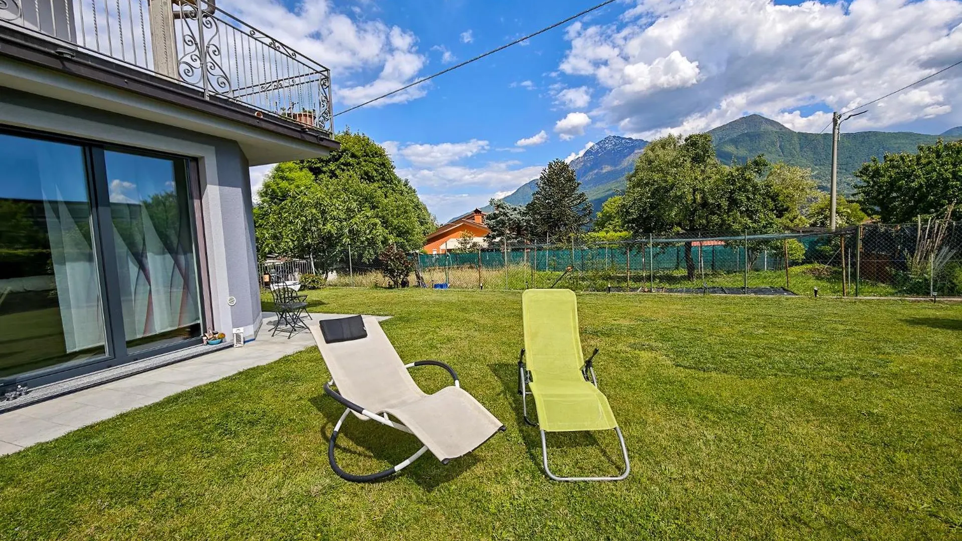 Vila Casa Jacqueline Dongo Prázdninový dům